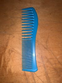 Comb